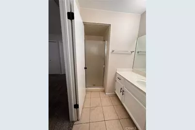 3136 W Austin Way, Fresno, CA 93722 - Photo 14