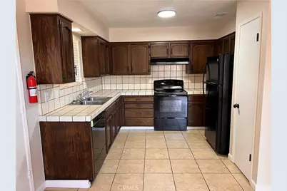 3136 W Austin Way, Fresno, CA 93722 - Photo 4