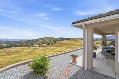 3180 Lakeside Village, Paso Robles, CA 93446 - Photo 40
