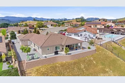 3180 Lakeside Village, Paso Robles, CA 93446 - Photo 8