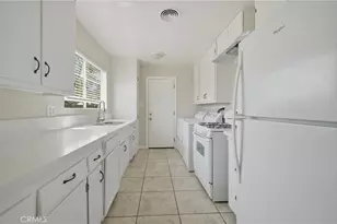 2540 Lynwood, Bakersfield, CA 93306 - Photo 12