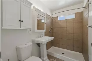 2540 Lynwood, Bakersfield, CA 93306 - Photo 18