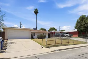 2540 Lynwood, Bakersfield, CA 93306 - Photo 1