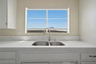 2540 Lynwood, Bakersfield, CA 93306 - Photo 14