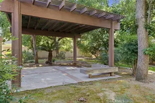 7313 Calle Los Manzanos, Bakersfield, CA 93309 - Photo 48