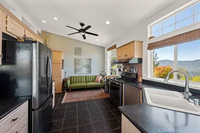 5990 Sunny Glen Lane, Paso Robles, CA 93446 - Photo 8