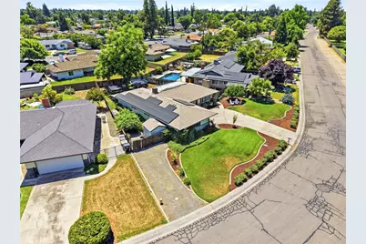 2709 W Royal Oaks, Visalia, CA 93277 - Photo 6