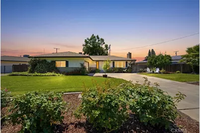 2709 W Royal Oaks, Visalia, CA 93277 - Photo 2