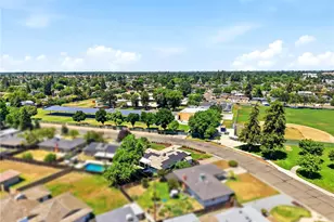 2709 W Royal Oaks, Visalia, CA 93277 - Photo 42