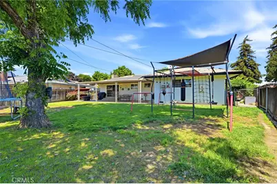 2709 W Royal Oaks, Visalia, CA 93277 - Photo 38