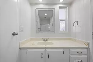 152 Torrey Pine Ln, Bakersfield, CA 93308 - Photo 24