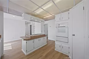 152 Torrey Pine Ln, Bakersfield, CA 93308 - Photo 8