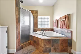 434 Bella Posta Dr, Bakersfield, CA 93308 - Photo 44