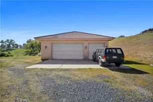 434 Bella Posta Dr, Bakersfield, CA 93308 - Photo 56