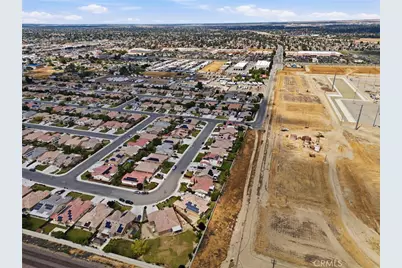1906 McIntosh Way, Bakersfield, CA 93312 - Photo 42