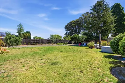 275 Meadowbrook Drive, Santa Maria, CA 93455 - Photo 42