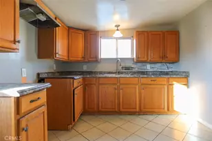 2326 Nelson, Bakersfield, CA 93305 - Photo 18