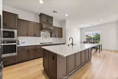 719 Winooski Court, Bakersfield, CA 93314 - Photo 26