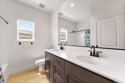 719 Winooski Court, Bakersfield, CA 93314 - Photo 44