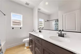 719 Winooski Ct, Bakersfield, CA 93314 - Photo 44