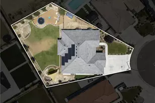 719 Winooski Ct, Bakersfield, CA 93314 - Photo 2