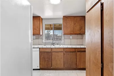 302 W C, Tehachapi, CA 93561 - Photo 10