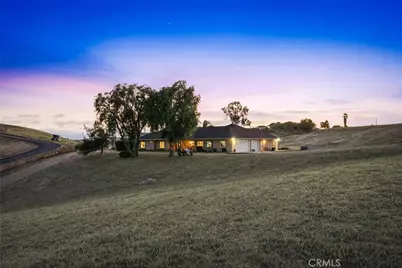 220 Cook Court, Templeton, CA 93465 - Photo 2