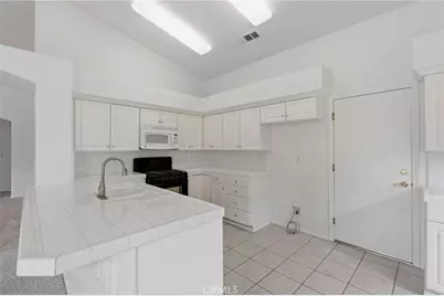4106 E Westcott, Visalia, CA 93292 - Photo 26
