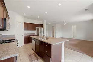 3102 La Vida Ct, Visalia, CA 93292 - Photo 24