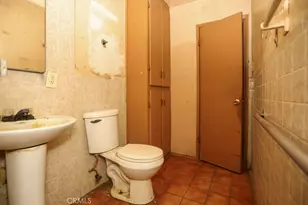 7913 Jay, Lamont, CA 93241 - Photo 14