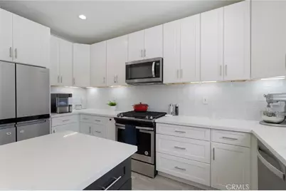 17889 Orangewood Lane, Riverside, CA 92503 - Photo 12