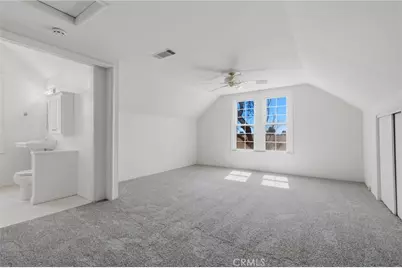 21530 Tiburico Avenue, Laton, CA 93242 - Photo 46