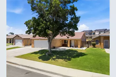 128 W Pilot, Bakersfield, CA 93308 - Photo 2