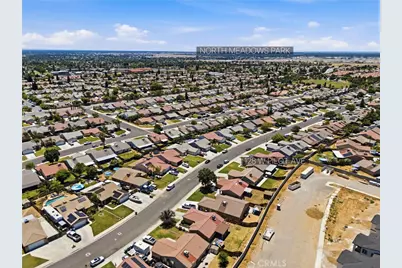 128 W Pilot, Bakersfield, CA 93308 - Photo 30