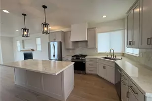 244 N 7th St, Grover Beach, CA 93433 - Photo 2