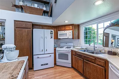 1381 Village Meadows, Lompoc, CA 93436 - Photo 12