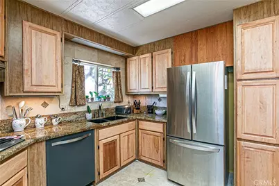 1112 Cardiff, Santa Maria, CA 93455 - Photo 14
