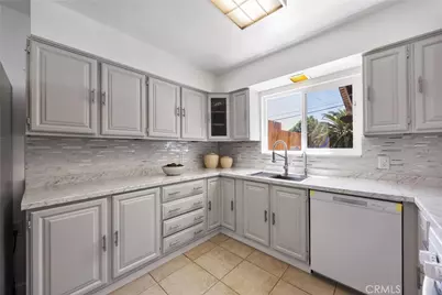 1769 Burton Way, Bakersfield, CA 93306 - Photo 8