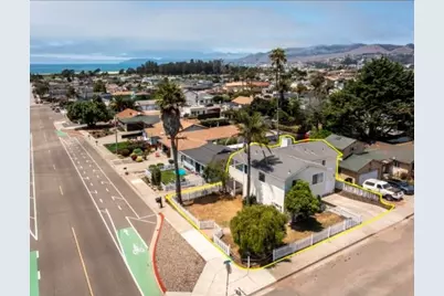 581 Newport, Grover Beach, CA 93433 - Photo 2