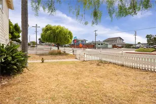 581 Newport, Grover Beach, CA 93433 - Photo 28