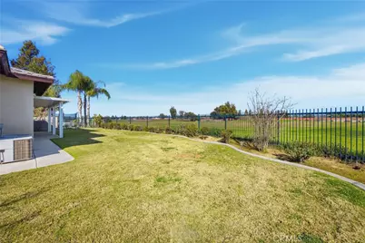 5406 Pelican Hill Drive, Bakersfield, CA 93312 - Photo 42