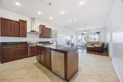 5406 Pelican Hill Drive, Bakersfield, CA 93312 - Photo 10