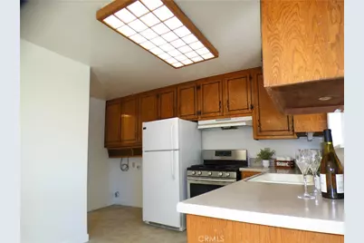 311 Jullien, Santa Maria, CA 93455 - Photo 2