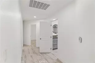 1014 E Casa Loma, Bakersfield, CA 93307 - Photo 12