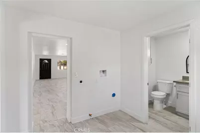 1014 E Casa Loma, Bakersfield, CA 93307 - Photo 14