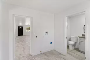 1014 E Casa Loma, Bakersfield, CA 93307 - Photo 14