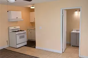 2325 Verde, Bakersfield, CA 93304 - Photo 6