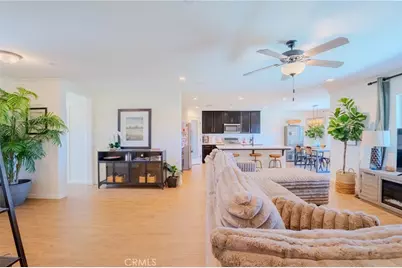 2495 Vintage, Hanford, CA 93230 - Photo 4