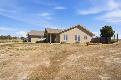 8020 Baron, Paso Robles, CA 93446 - Photo 4