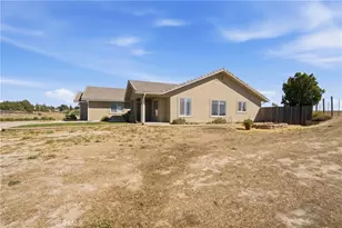 8020 Baron, Paso Robles, CA 93446 - Photo 4